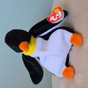 Waddle the Penguin🐧4/3 Gen Ty Beanie Baby🐧Kids Toy Collectible NWT PVC Pellets